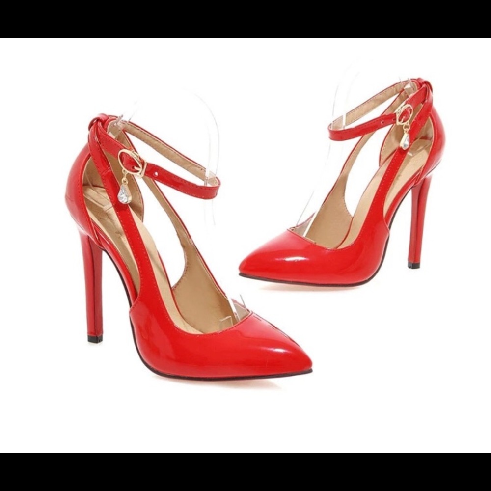 Women’s high heels